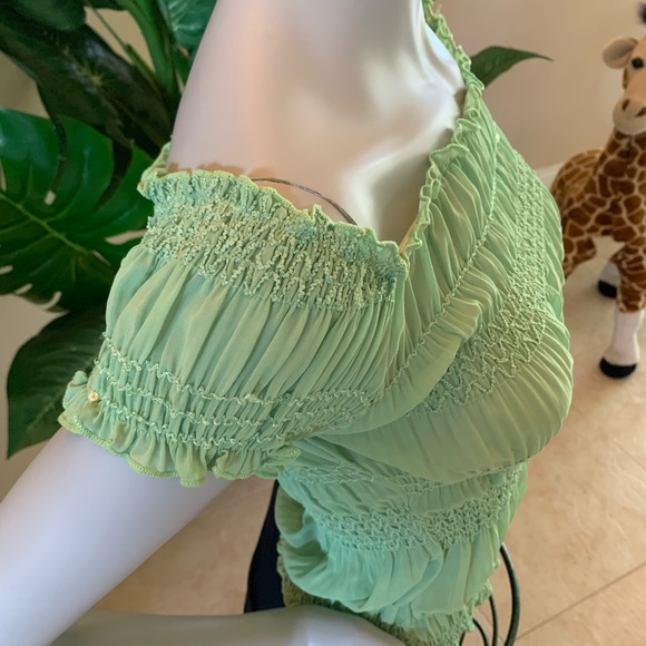 Tops - Picture 4 of 7